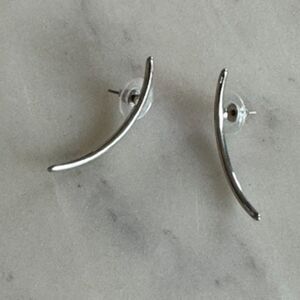 Silver Plated Women's Curved Stud Earrings